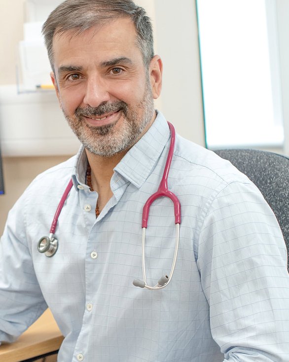 Dr José Maia e Costa, in clinic